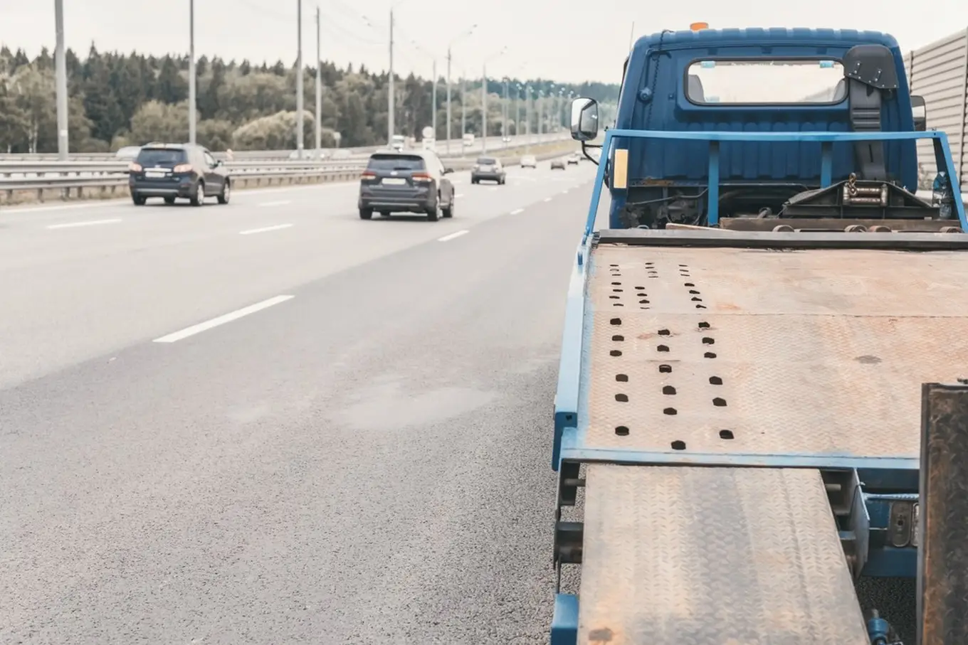 laweta na autostradzie